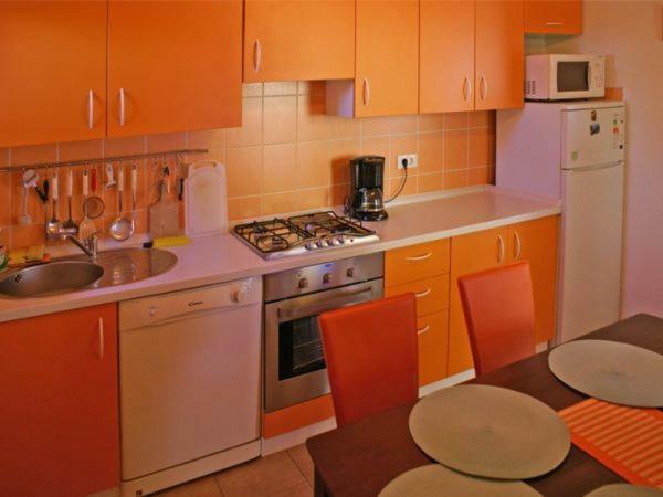 Cozy Apartment Ernesto*Good Location*روفينج المظهر الخارجي الصورة