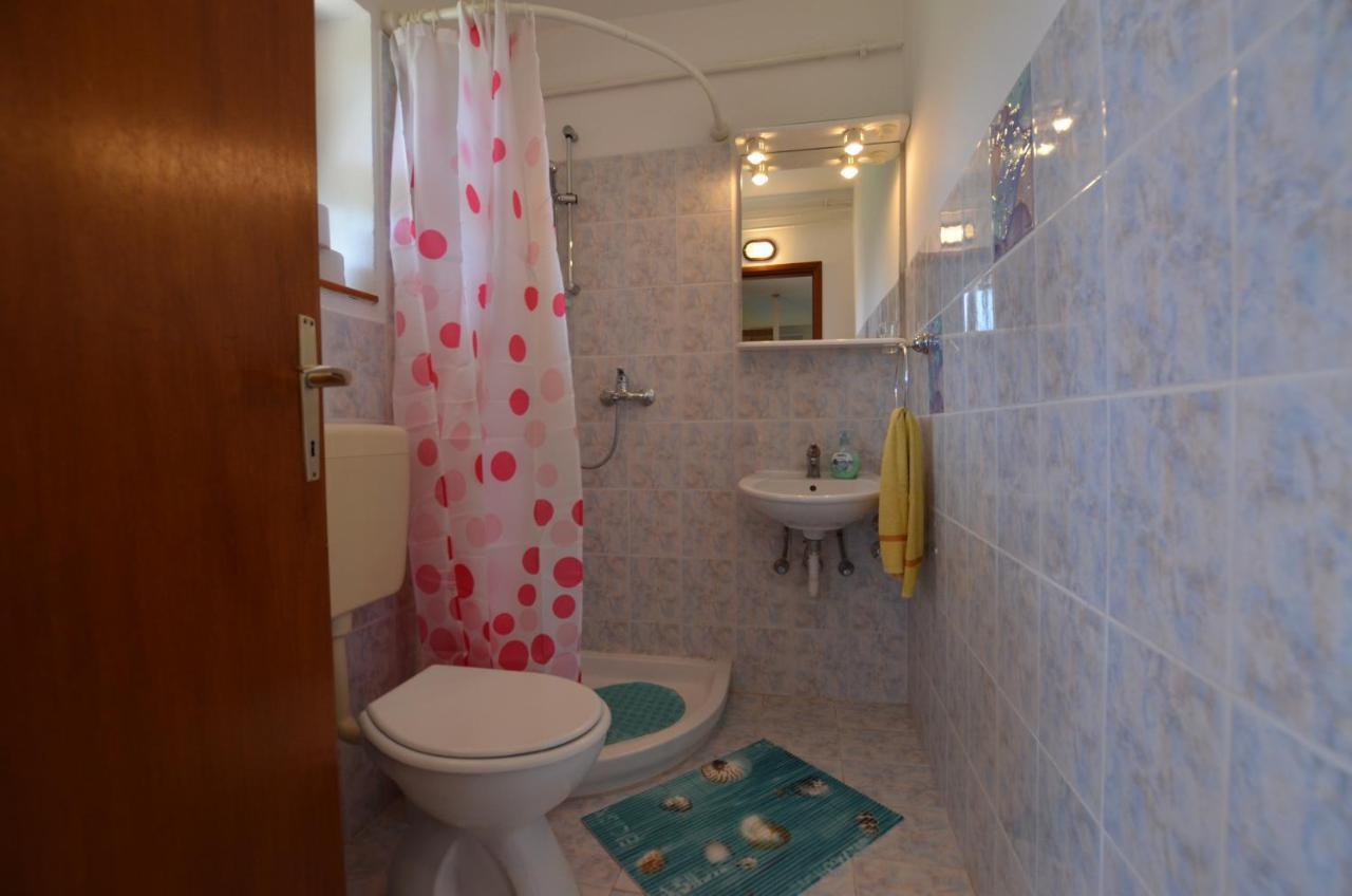 Cozy Apartment Ernesto*Good Location*روفينج المظهر الخارجي الصورة