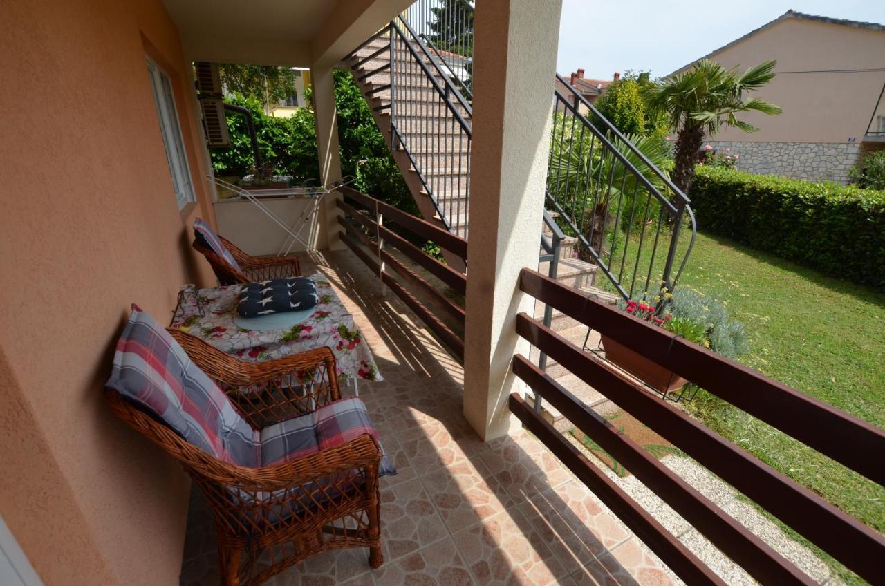 Cozy Apartment Ernesto*Good Location*روفينج المظهر الخارجي الصورة